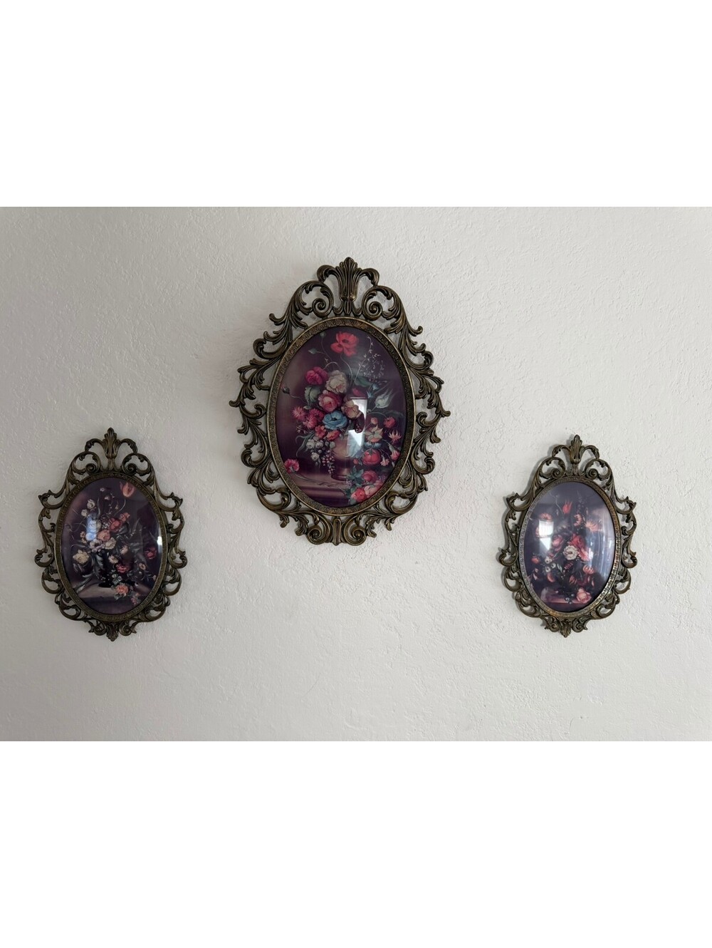 Vintage Italian Convex Bubble Glass Floral Prints in Ornate Gold Frames